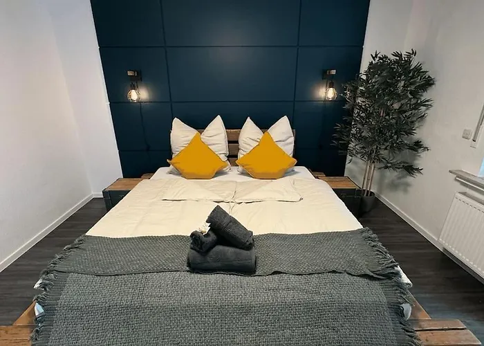 Geraeumiges Apartment Mit Xxl Leinwand I Parkplatz I Wifi